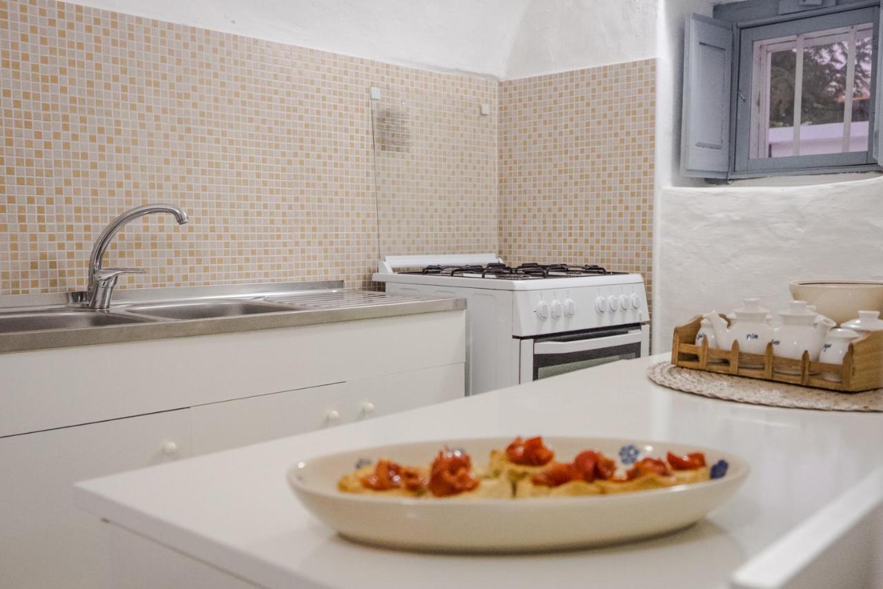 I Trulli Di Caterina - Casa Vacanza Privata Martina Franca Bagian luar foto